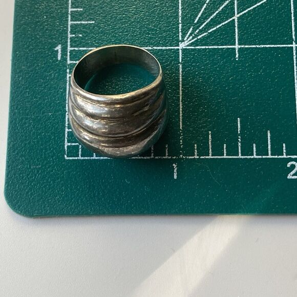 Vintage Sterling Silver 925 Ring Size 6.5 Modernist Domed Chunky Unisex Oxidized - Picture 2 of 13